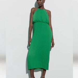 Zara Green Pleated Midi Dress *brand new*